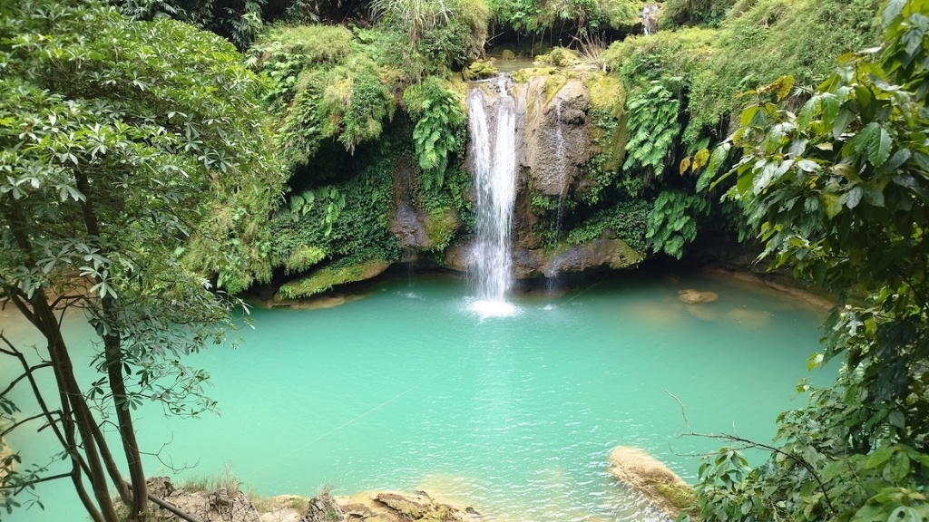 Cascade de Nang Tien