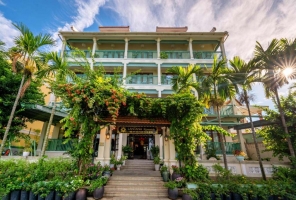 Lantana Riverside Hoian Hotel