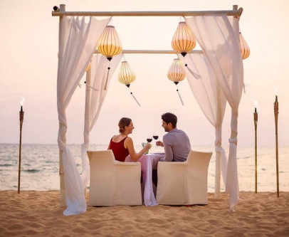 Hanoi Voyages façonne votre voyage de luxe à la hauteur de vos rêves. 