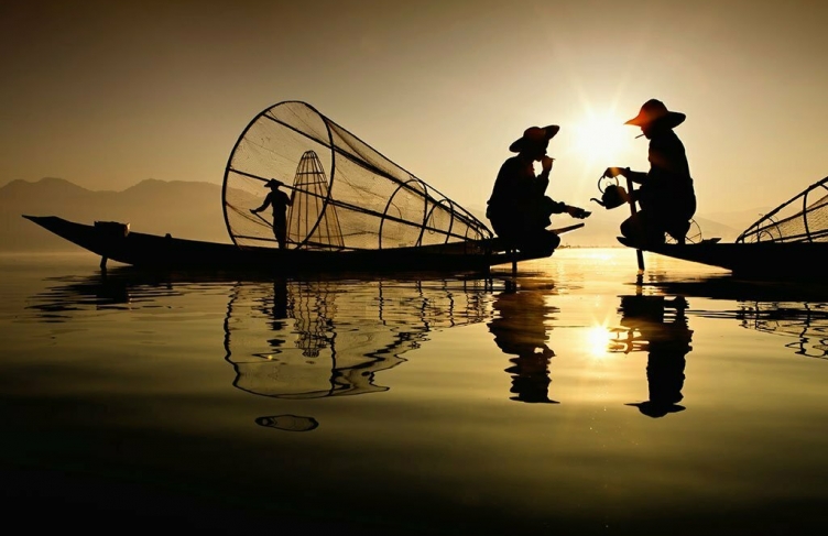 Visit Inle Lake: Top 5 Best Things To Do & See