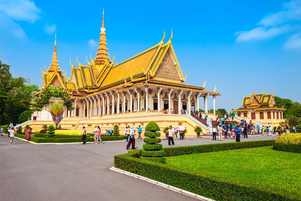 Phnom Penh Et Ses Environs