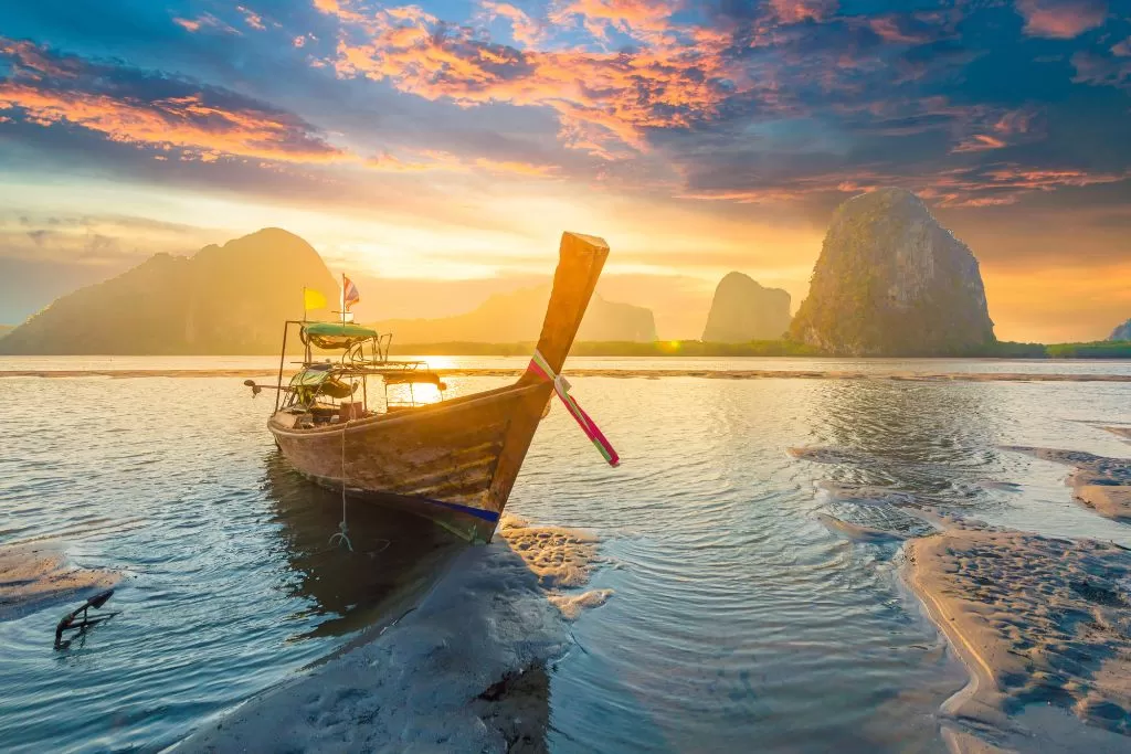 Romantic Escape with Luxury Thailand Honeymoon Tour
