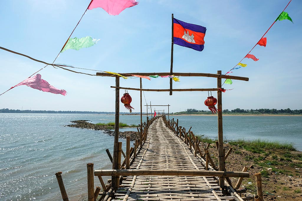 Bamboo bridge à Kampong Cham, Cambodge