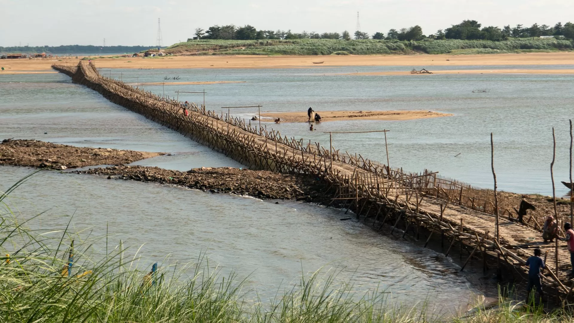Pont de bambou à Kampong Cham