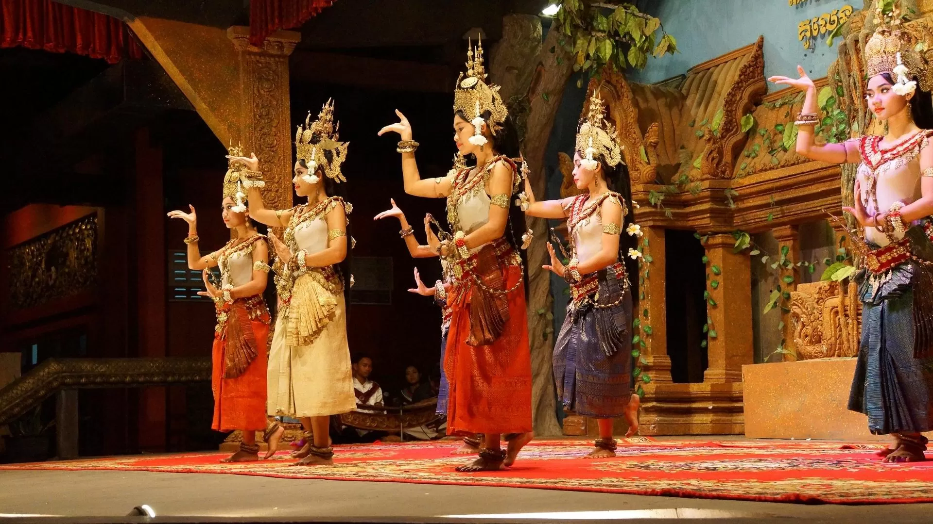Apsara dance performance
