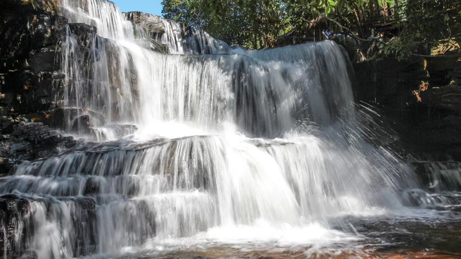 Kbal Chhay waterfall