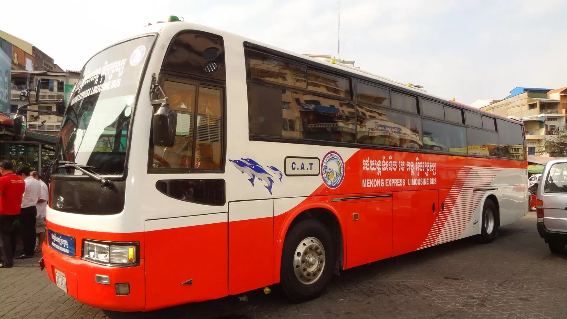Get to Battambang by bus