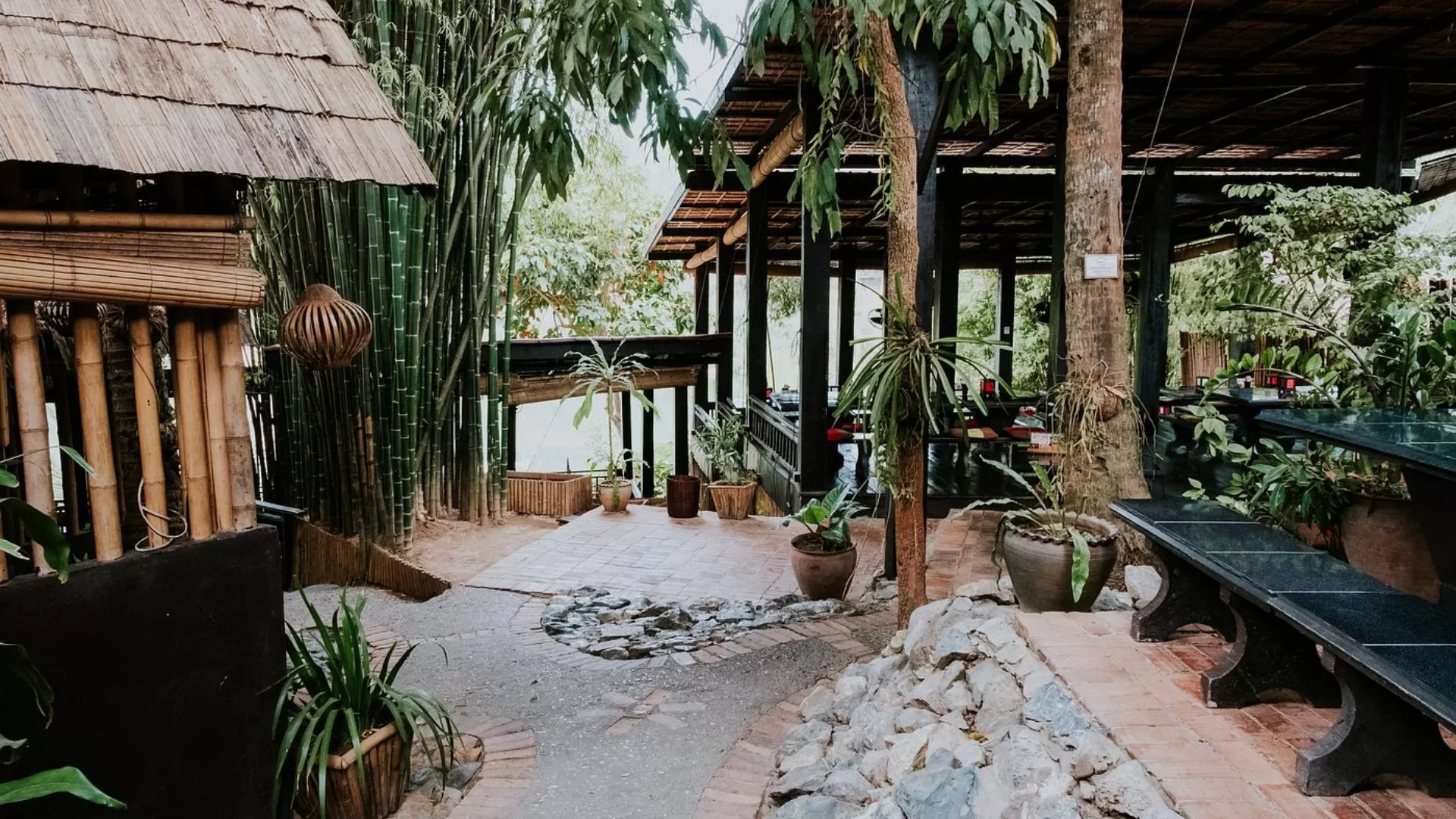 Restaurant Dyen Sabai