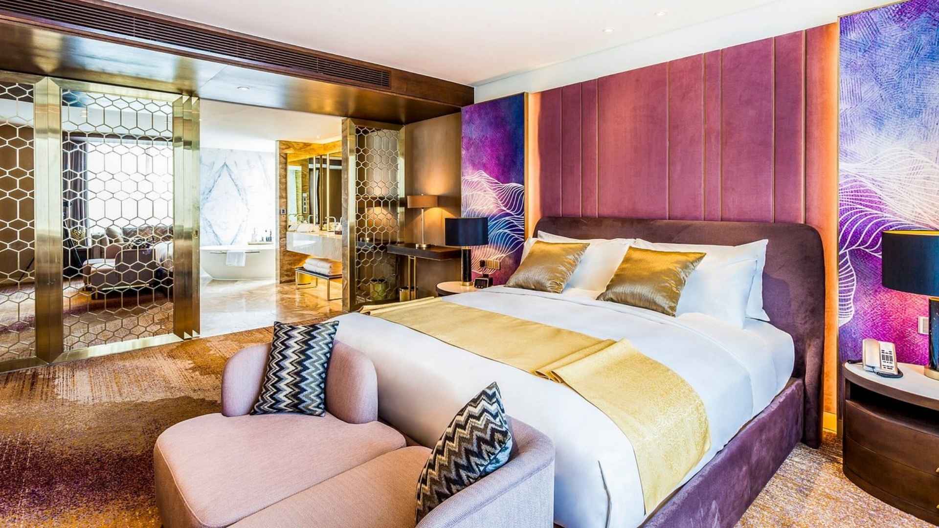 Crowne Plaza Vientiane