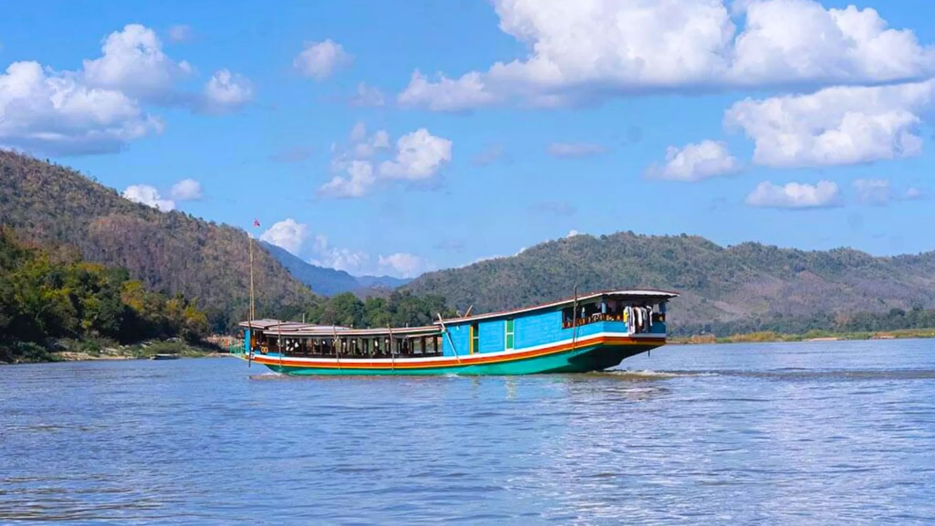 Cruise along the Mekong River