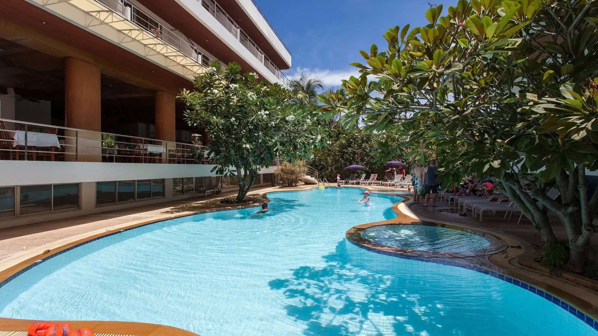 Samui First House Hotel