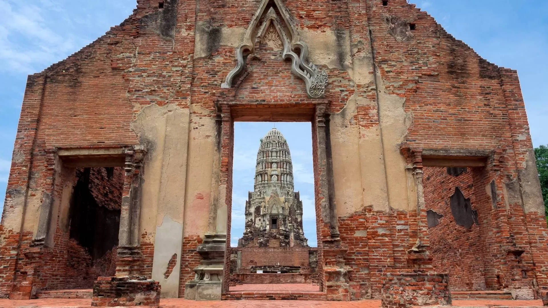Wat Ratchaburana