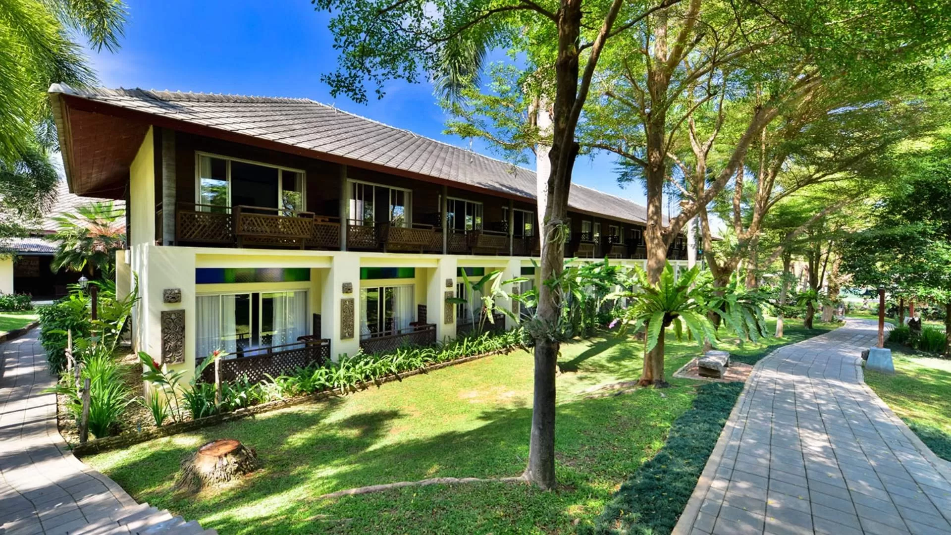 Royal River Kwai Resort