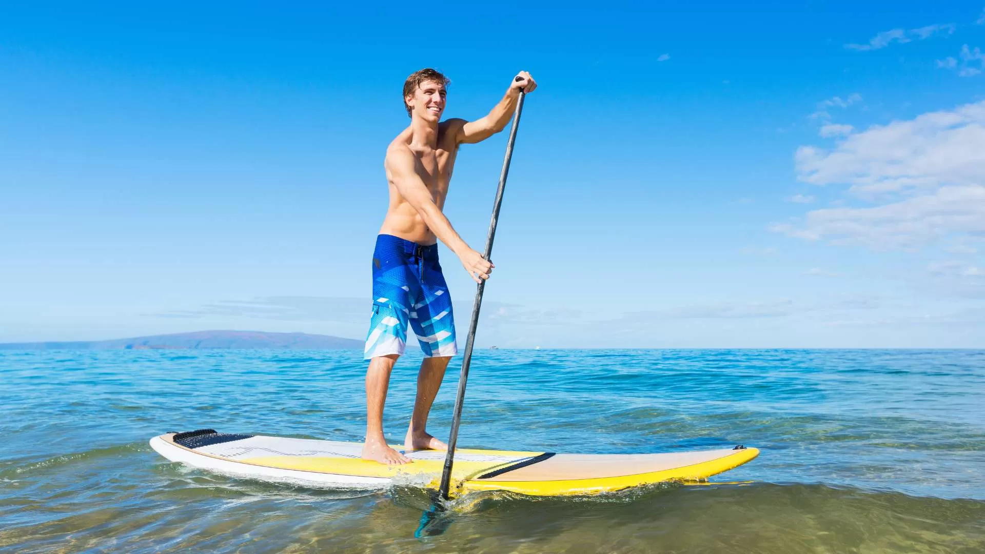 Paddleboarding (SUP) around Koh Tao