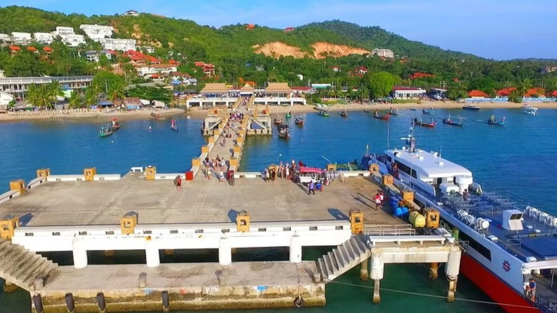 Speed boat from Koh Samui to Koh Phangan