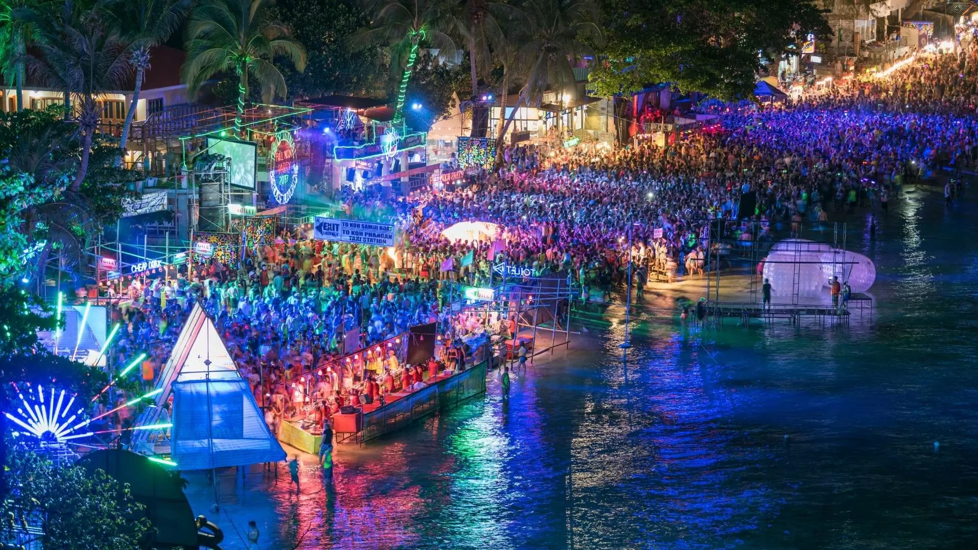 Full Moon party - Haad Rin Beach, Koh Phangan