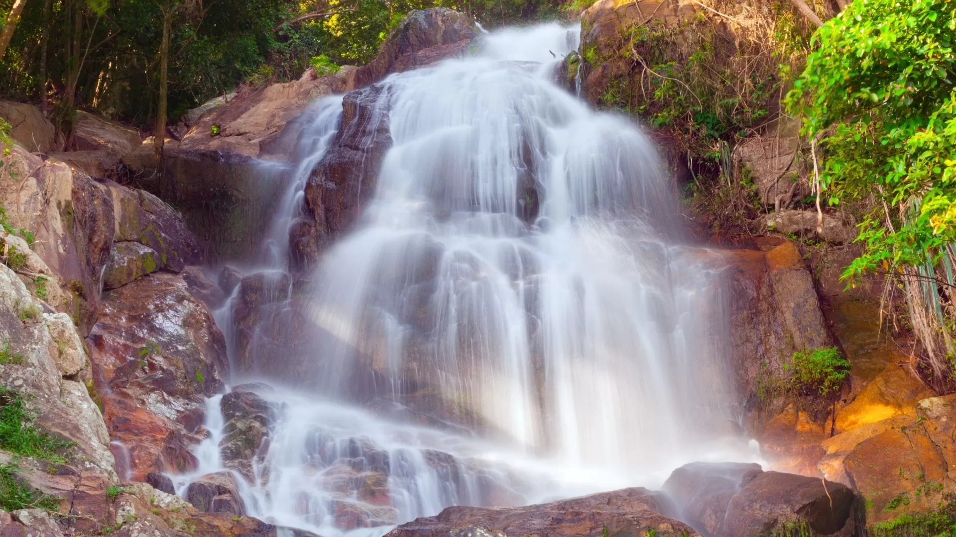 Na Muang Waterfall 2