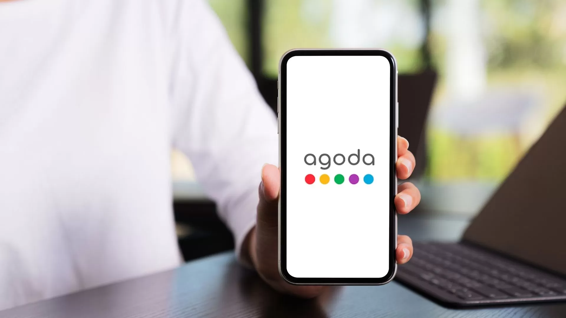 Agoda - Website for hotel booking
