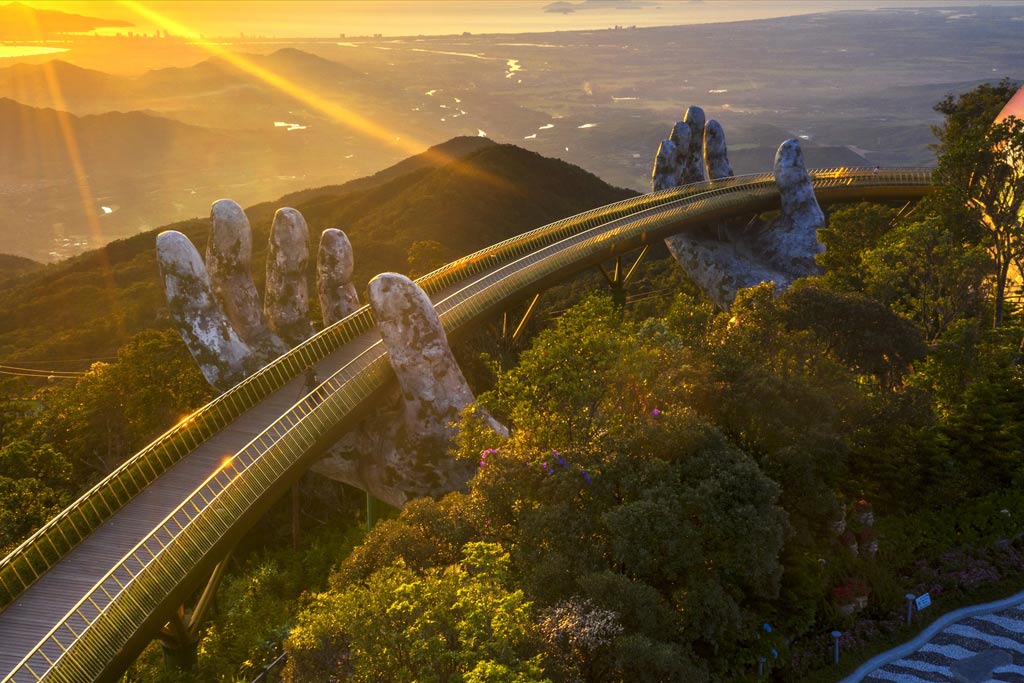 Pont d’Or (Da Nang)