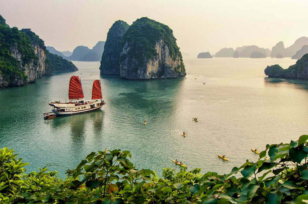 Circuit Vietnam combiné: Croisière en baie d’Halong