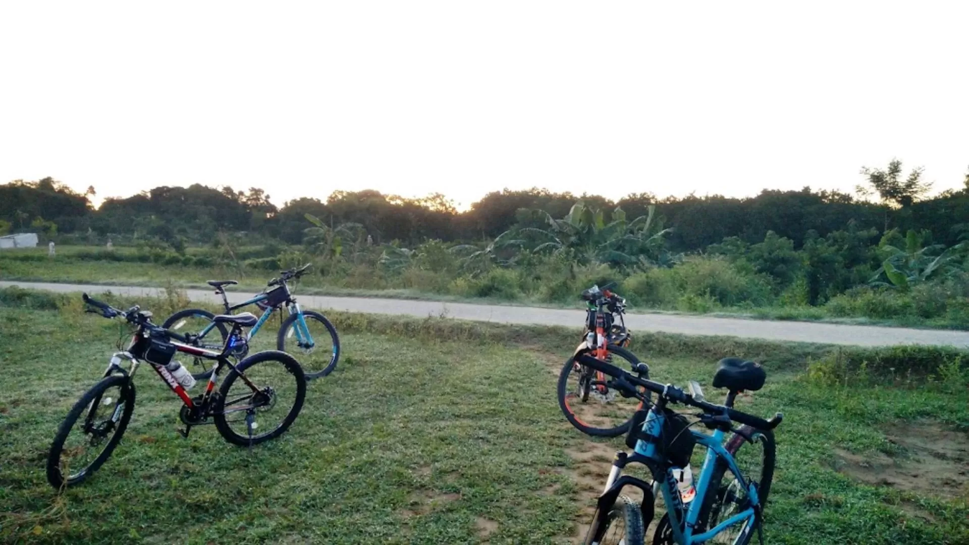 Balade à vélo à Thuy Bieu