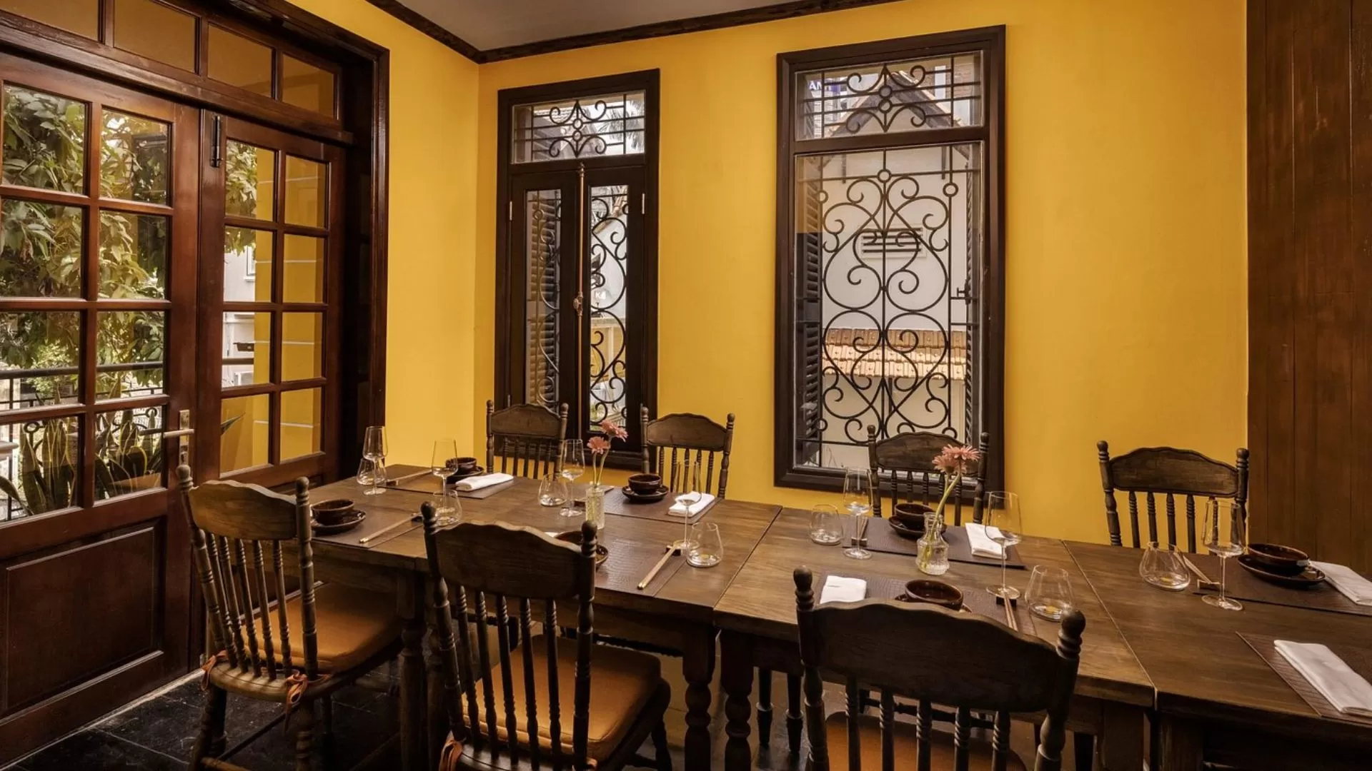 Home Saigon Restaurant