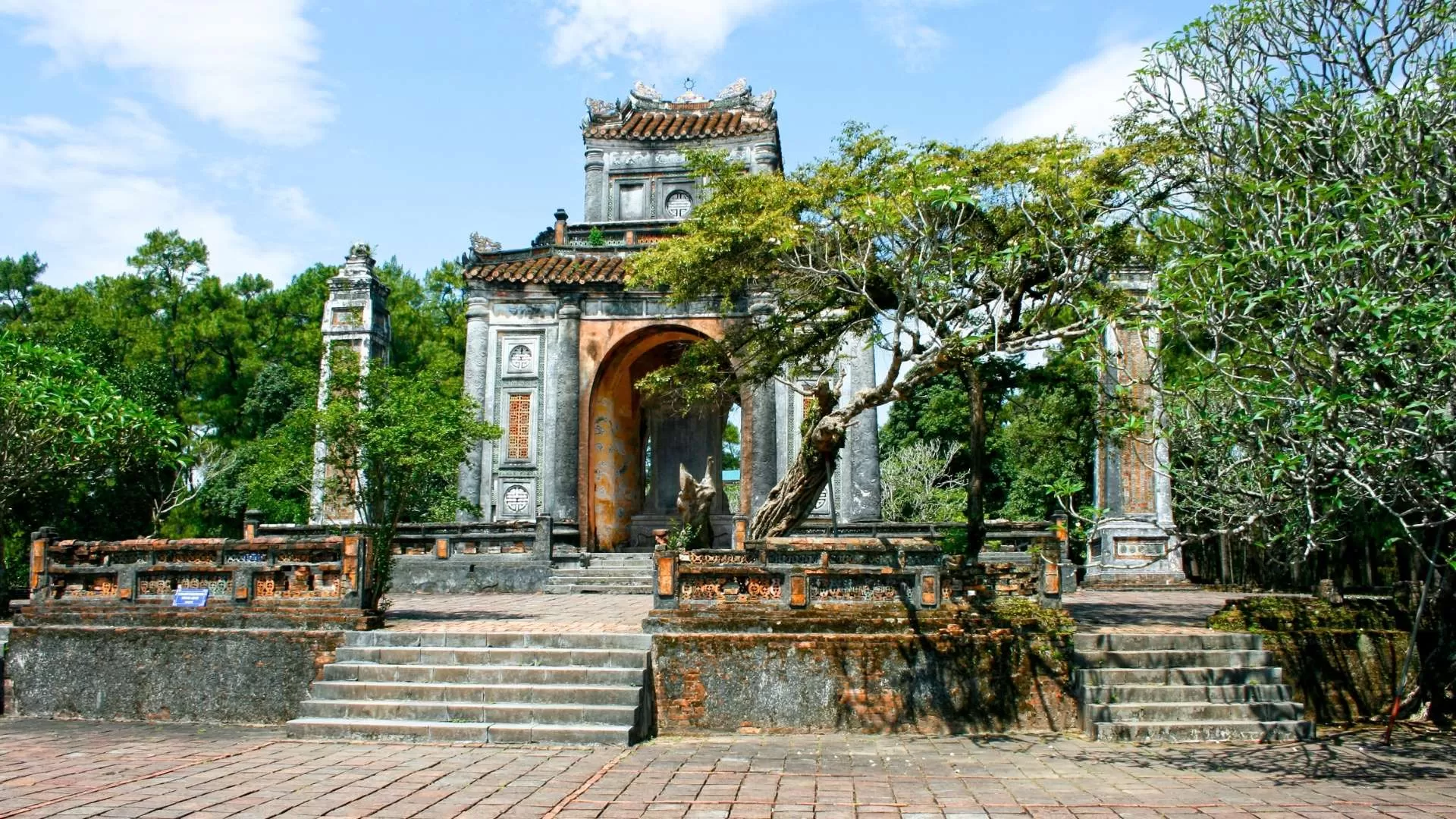 Tomb of Tu Duc