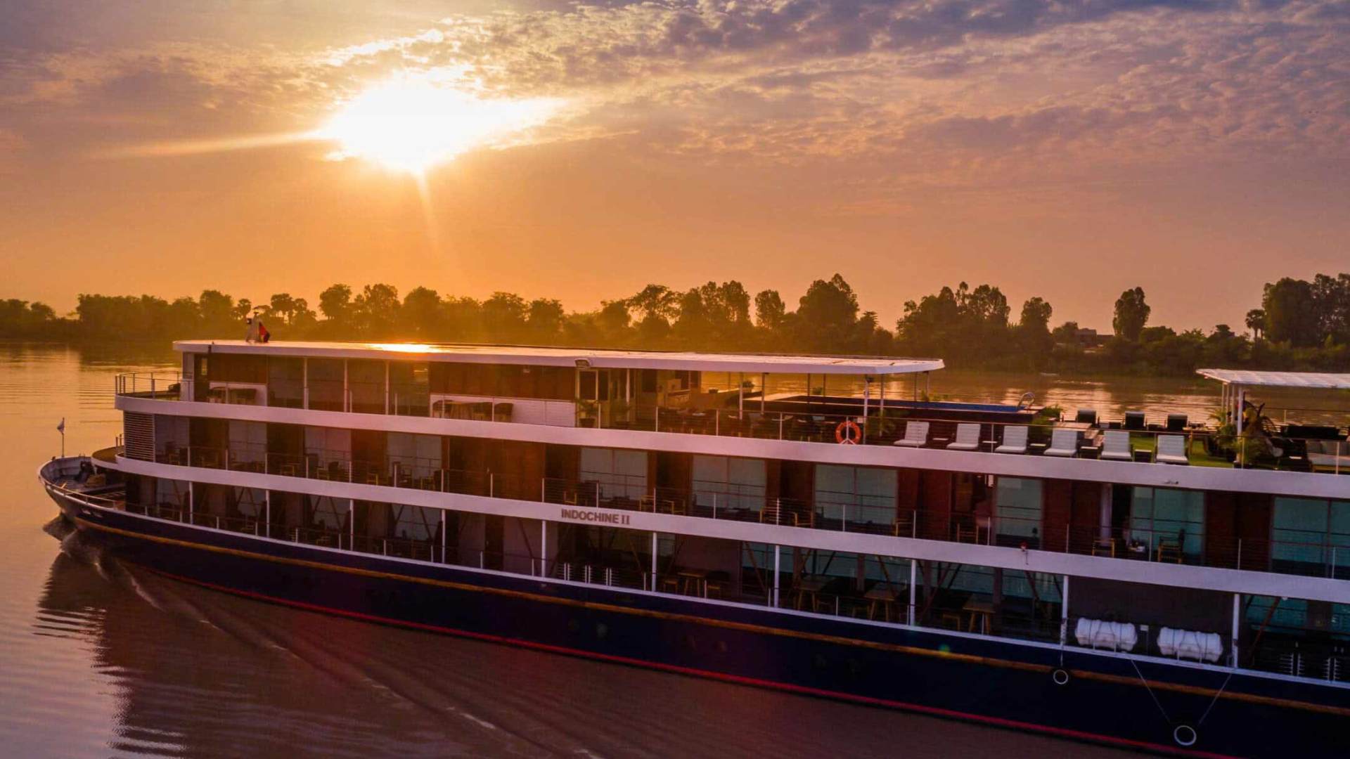 Cruise on the Indochine II