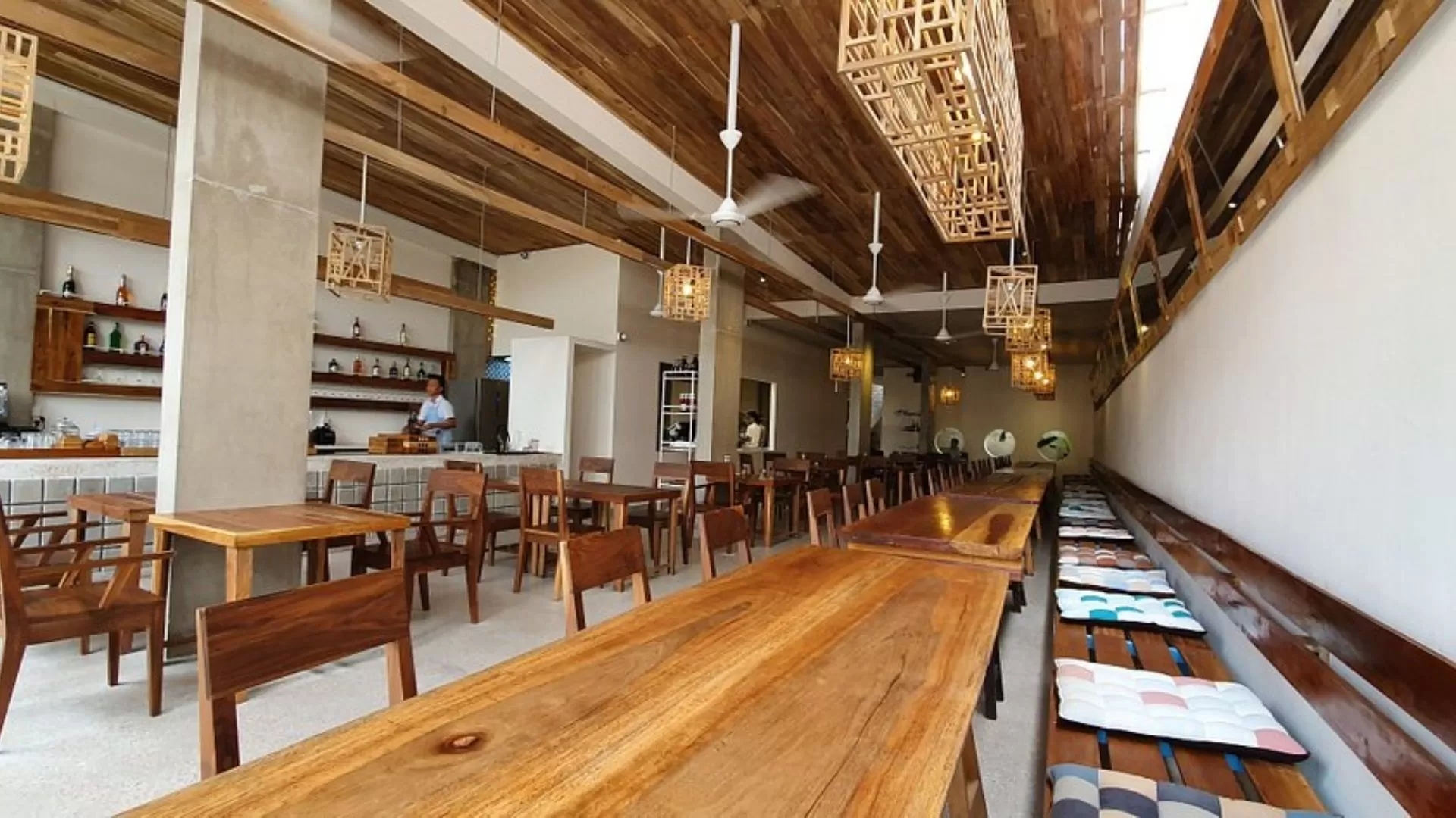 Infiniti Cafe and Resto