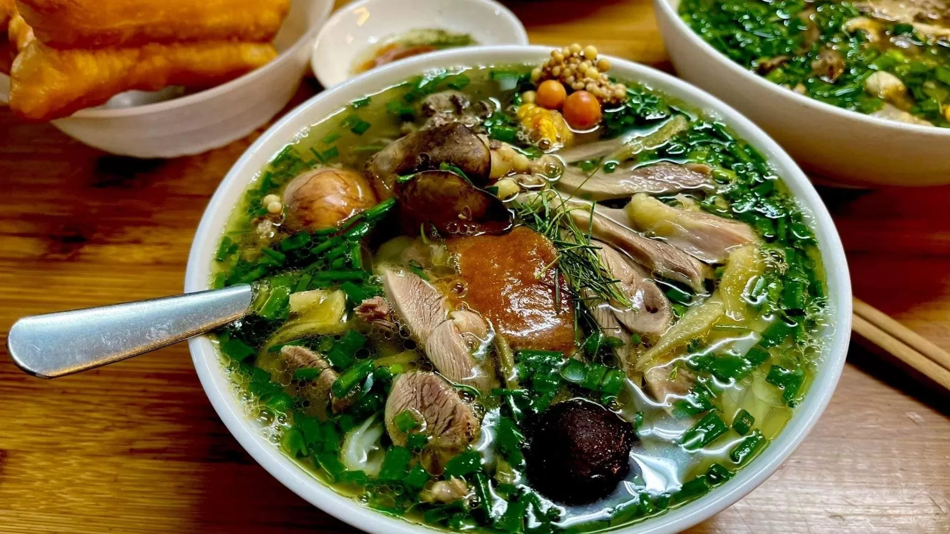 Phở Tiến