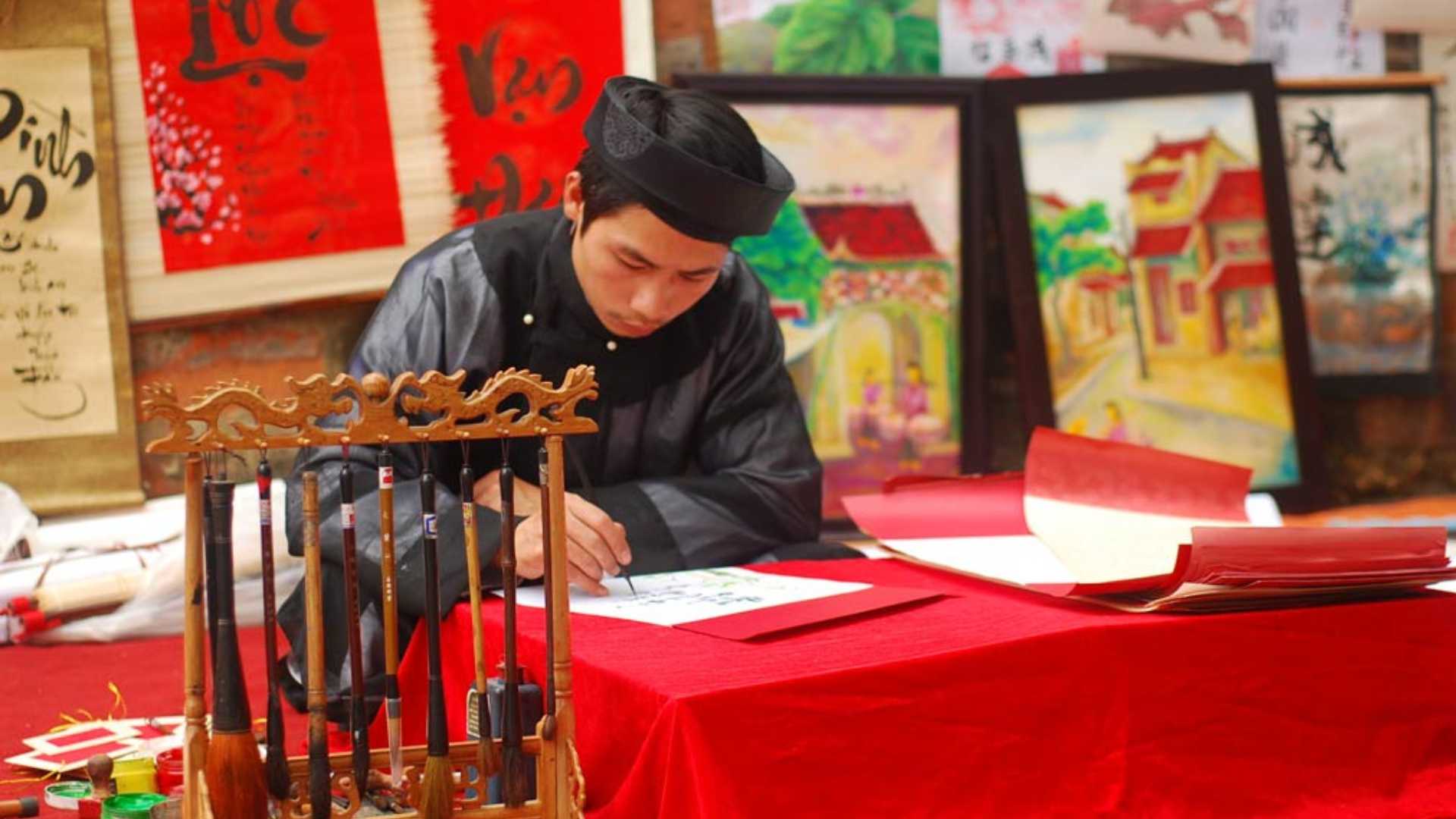 Meet a Calligraphy Master