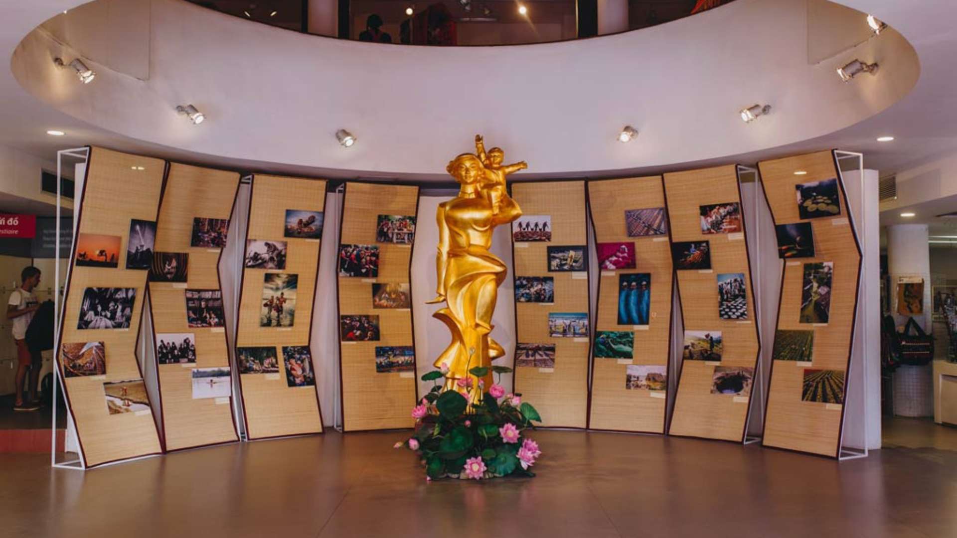 The Women’s Museum