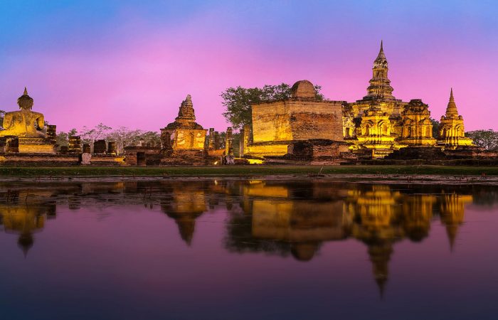 temples d'Angkor au couché du soleil, Cambodge