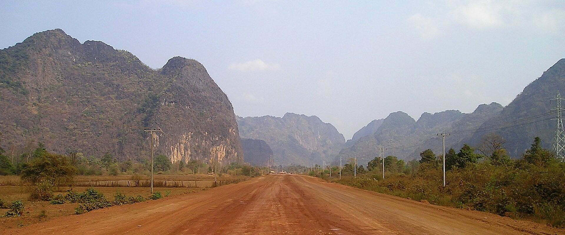 route de terre au Laos