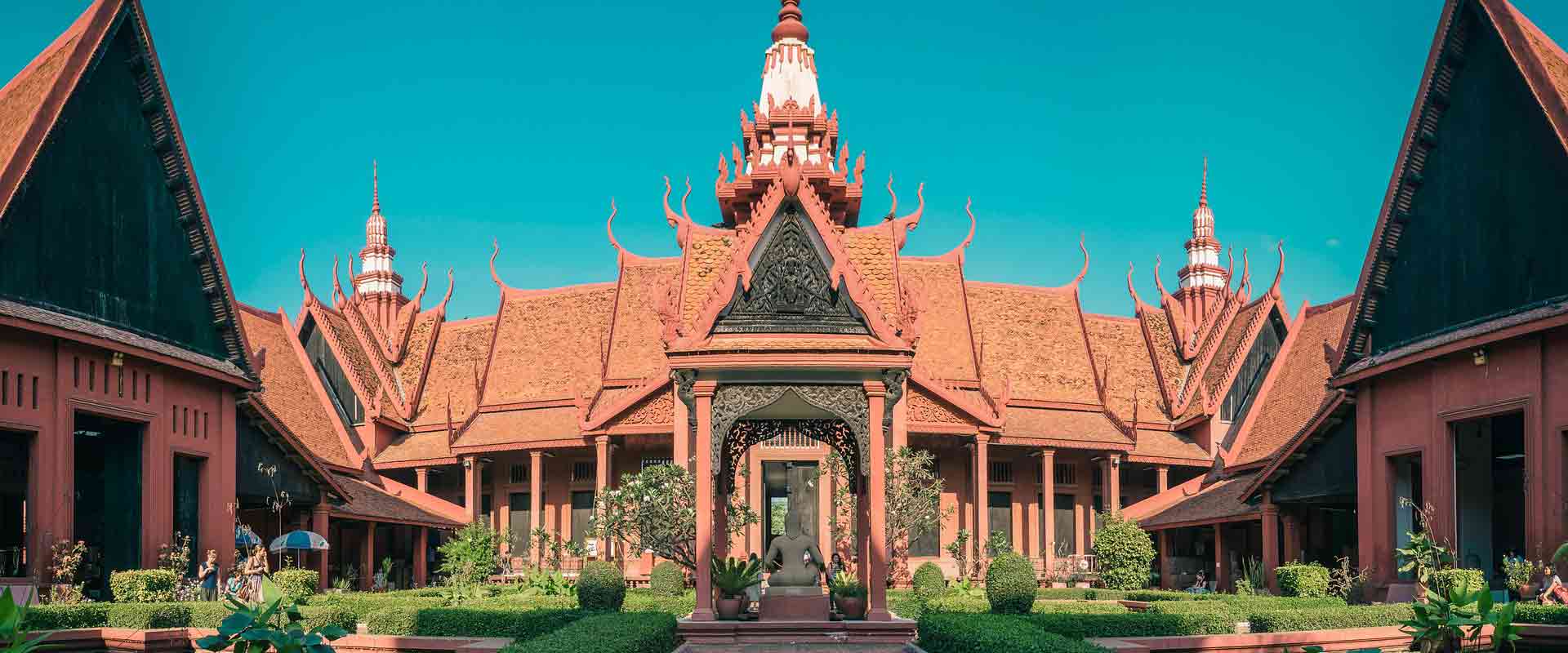 Architecture traditionnelle khmère du Musée National du Cambodge à Phnom Penh