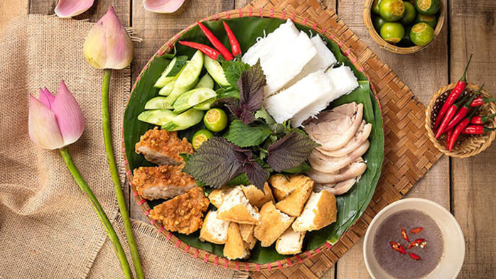 bun dau mam tom_un plat traditionnel du Vietnam avec une saveur intense