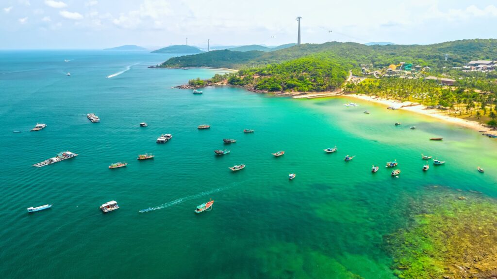 Voyage au Vietnam : top 7 activités à ne pas manquer - thumnail vietnam phu quoc 1980 thumnail-vietnam-phu-quoc