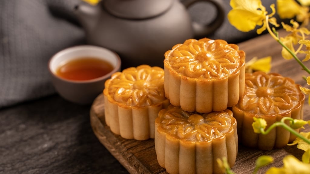 vietnam-cuisine-gateau-de-lune