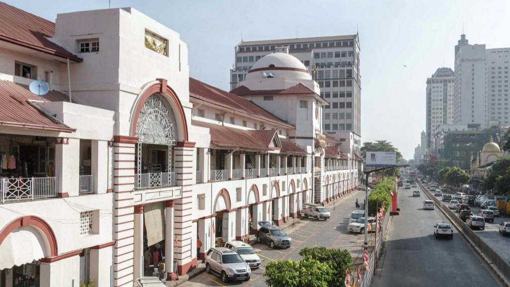 Que voir et faire à Yangon ? - birmanie yangon marche bogyoke aung san 1024 Marché Bogyoke Aung San