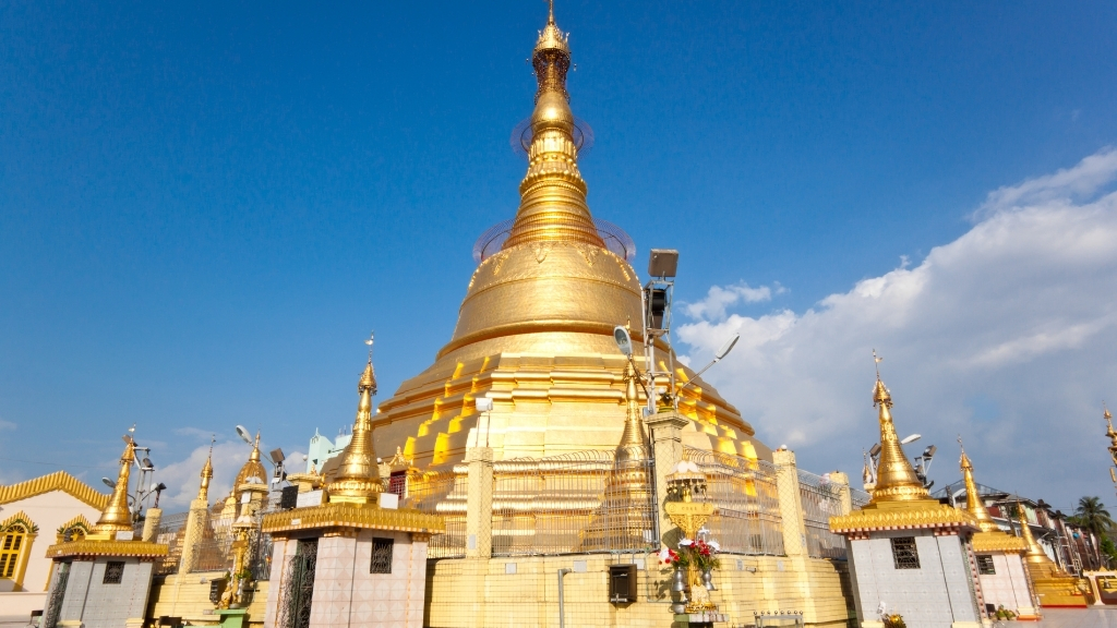 Que voir et faire à Yangon ? - birmanie yangon pagode botataung 1024 Pagode Botataung