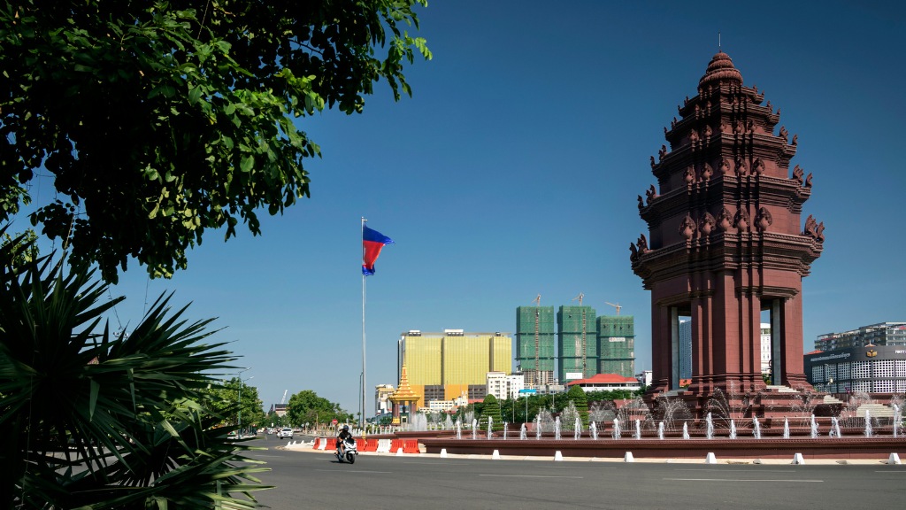 cambodge phnom penh monument independance ville 1024 - Comment organiser un circuit Thaïlande Cambodge ?