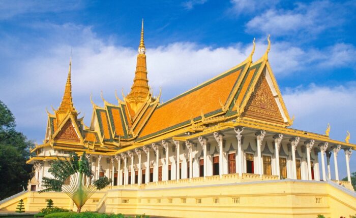 activités au Cambodge selon les régions -Palais Royal