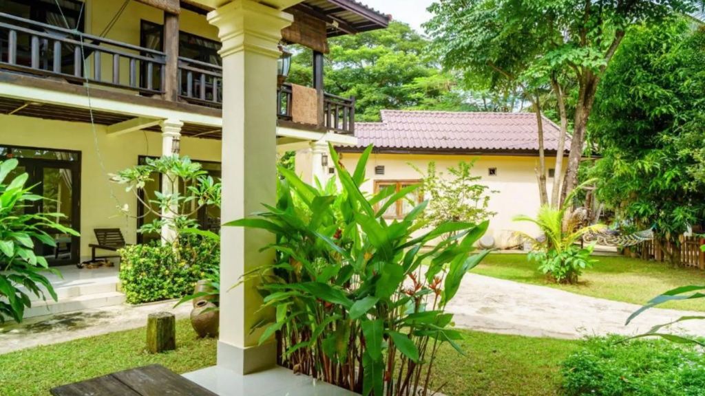 laos hotel champasak mr thos bungalows 1024 2 - Guide pratique pour visiter les 4000 îles au Laos