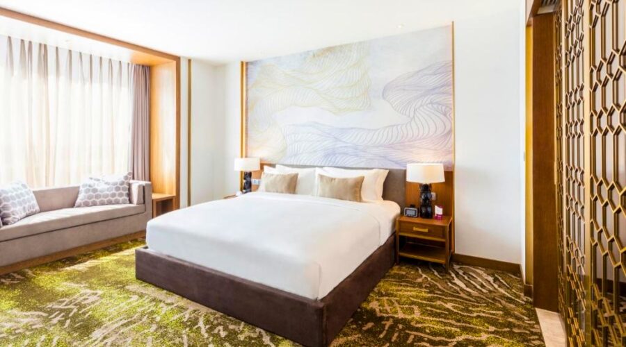 Crowne Plaza Vientiane by IHG