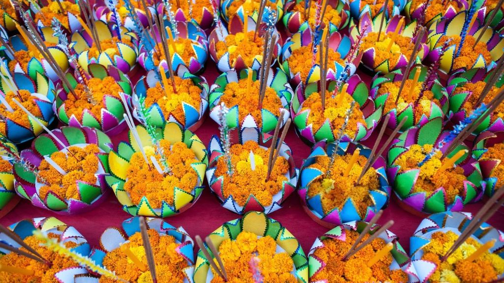 Bougies lors du festival des lumières de Loy Krathong