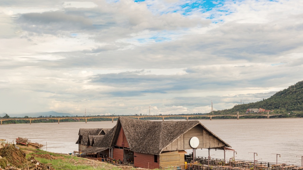 Pakse Pont Lao Nippom à Pakse