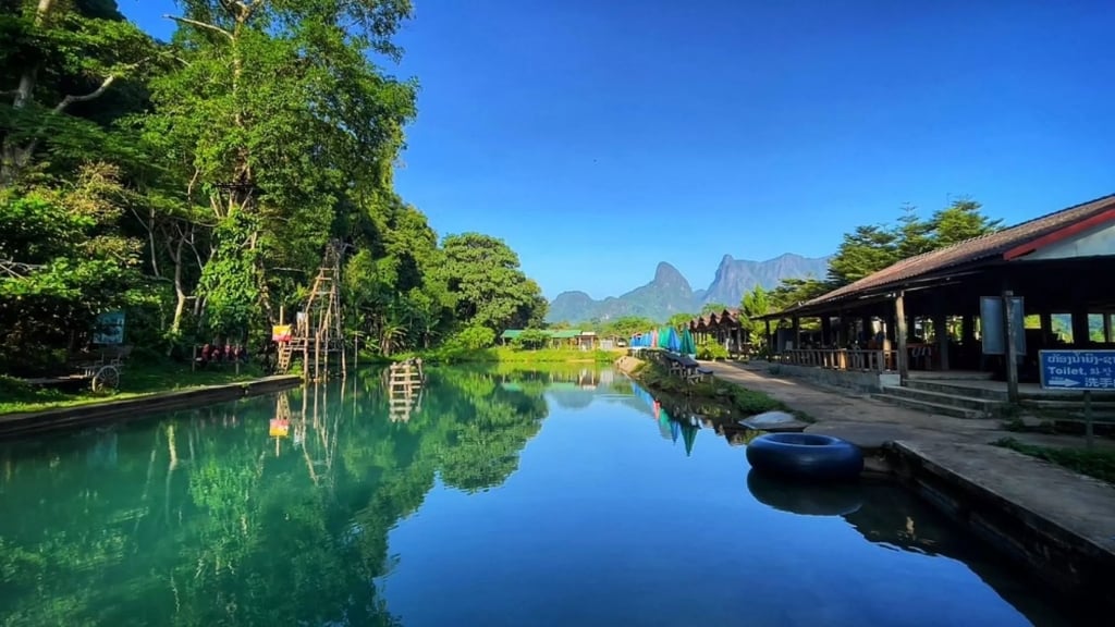 Circuit Laos Cambodge 3 semaines : tout ce qu’il faut savoir - laos vang vieng la blue lagoon 1024 La Blue Lagoon