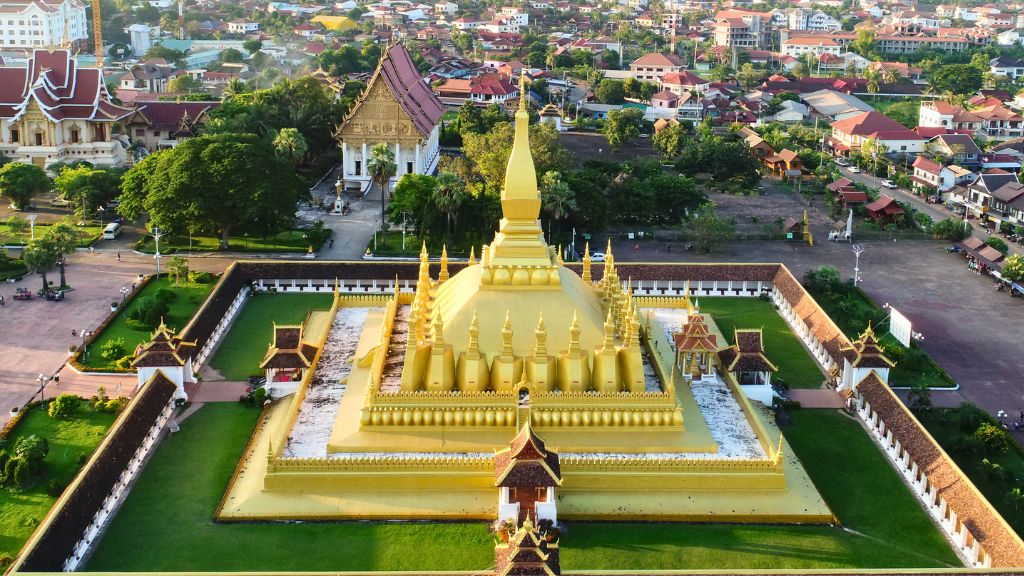 laos vientiane le stupa dore de that luang 1024 - Voyage unique, des souvenirs infinis – HANOI VOYAGES