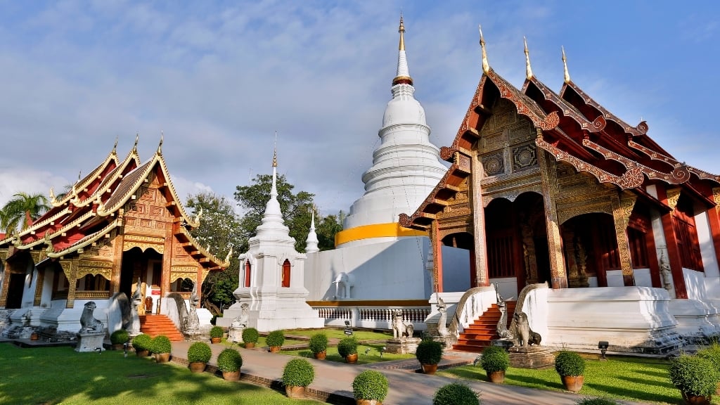 Wat Phra Singh - un temple incontournable à visiter lorsqu’on cherche que faire à Chiang Mai