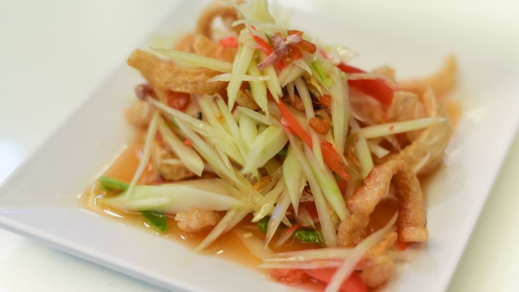 1 mois en Thailande : Le guide parfait ! - thailande cuisine salade papaye verte 1024 Salade de papaye verte